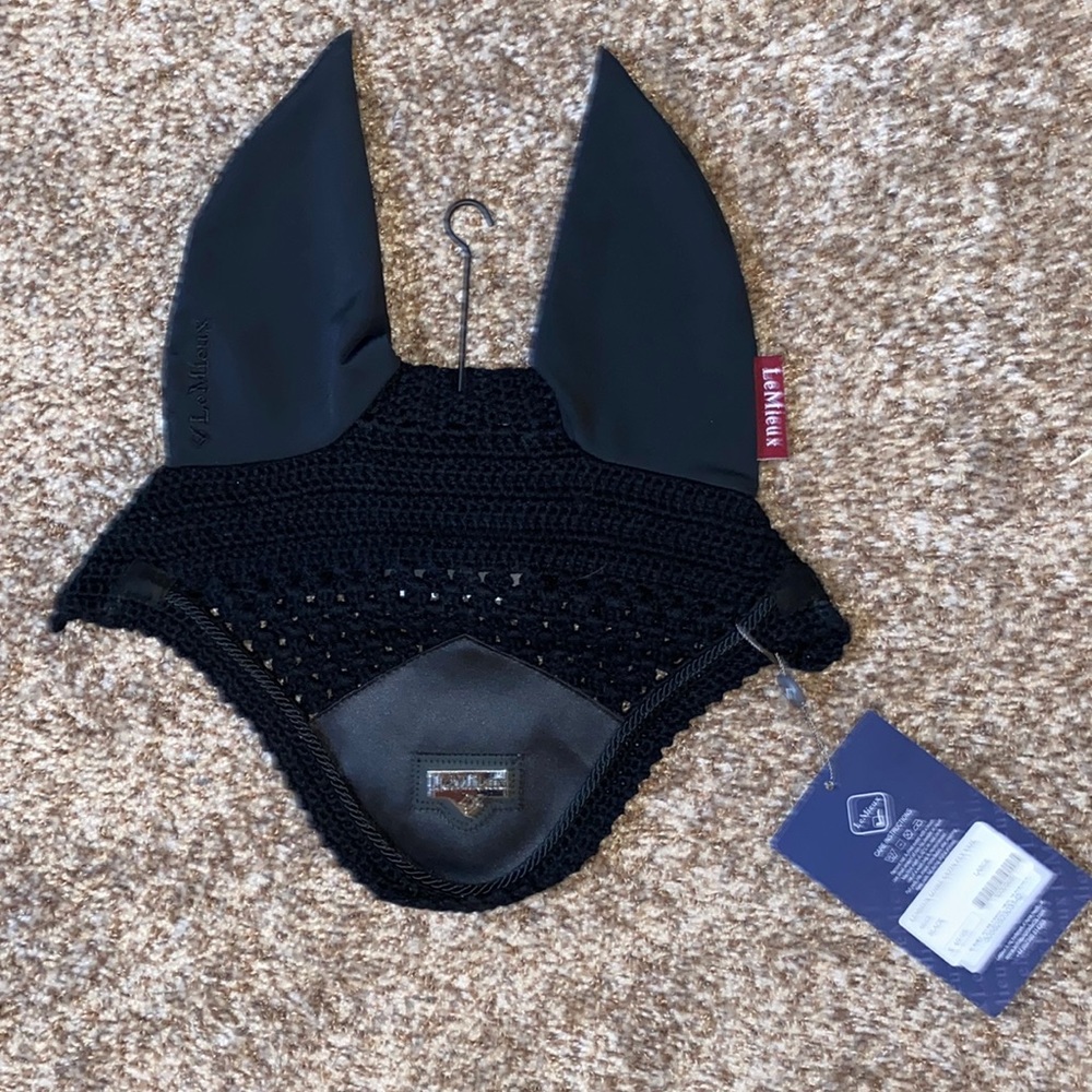 Lemieux Black Loire Bonnet L